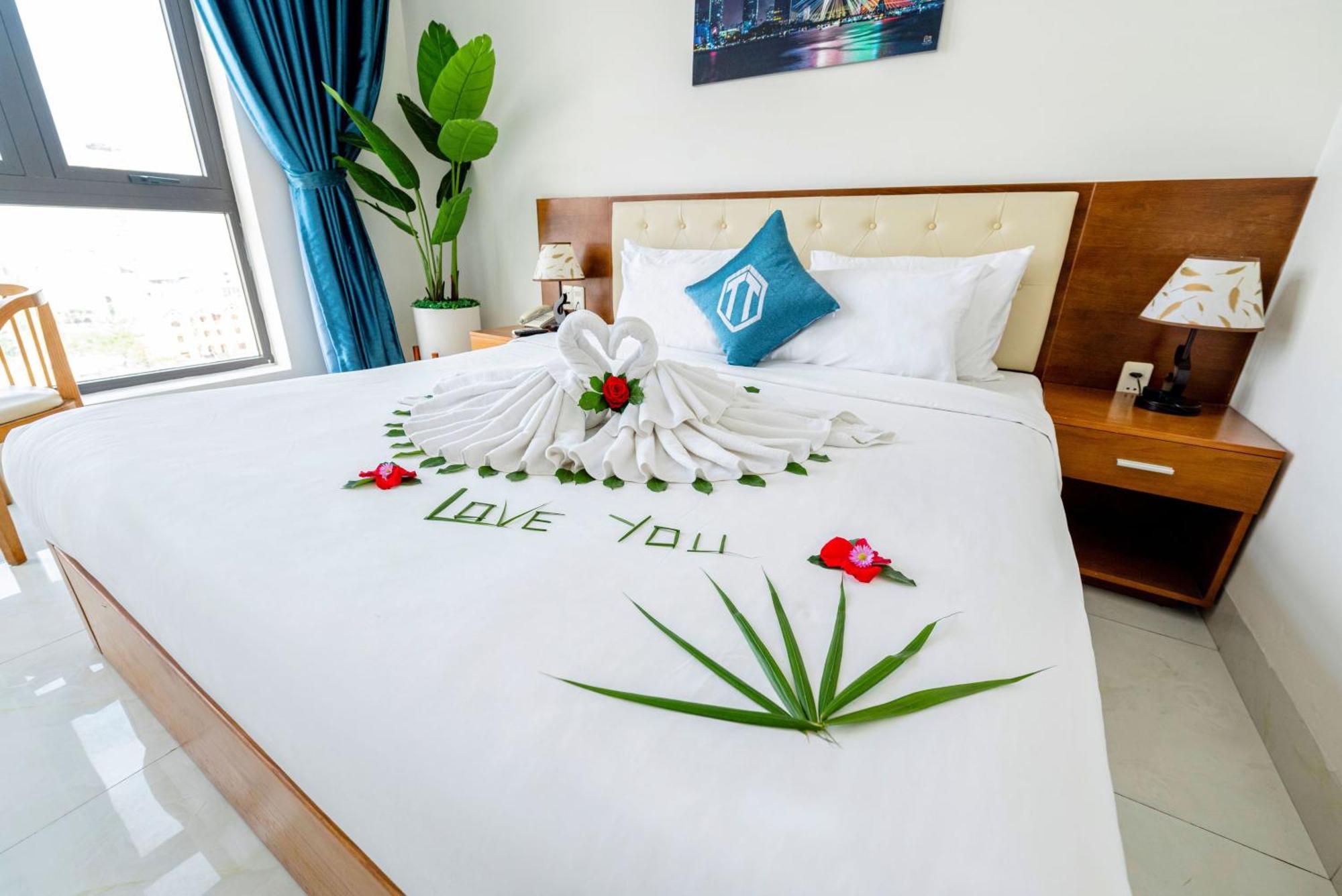 Toan Thang Beach Hotel Da Nang Luaran gambar