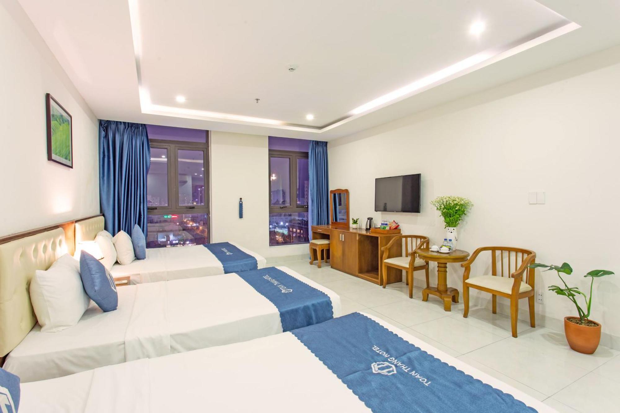 Toan Thang Beach Hotel Da Nang Luaran gambar