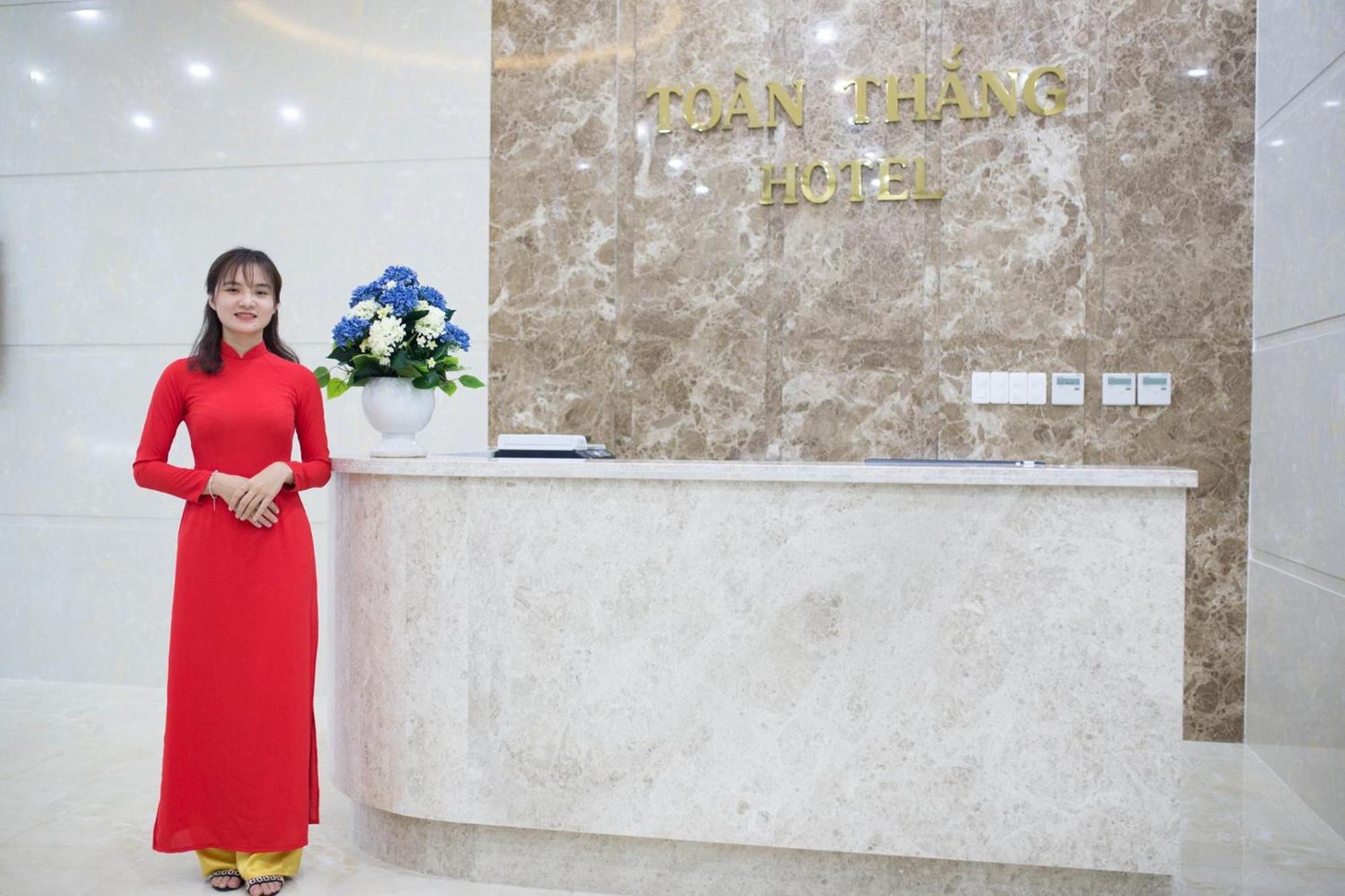 Toan Thang Beach Hotel Da Nang Luaran gambar