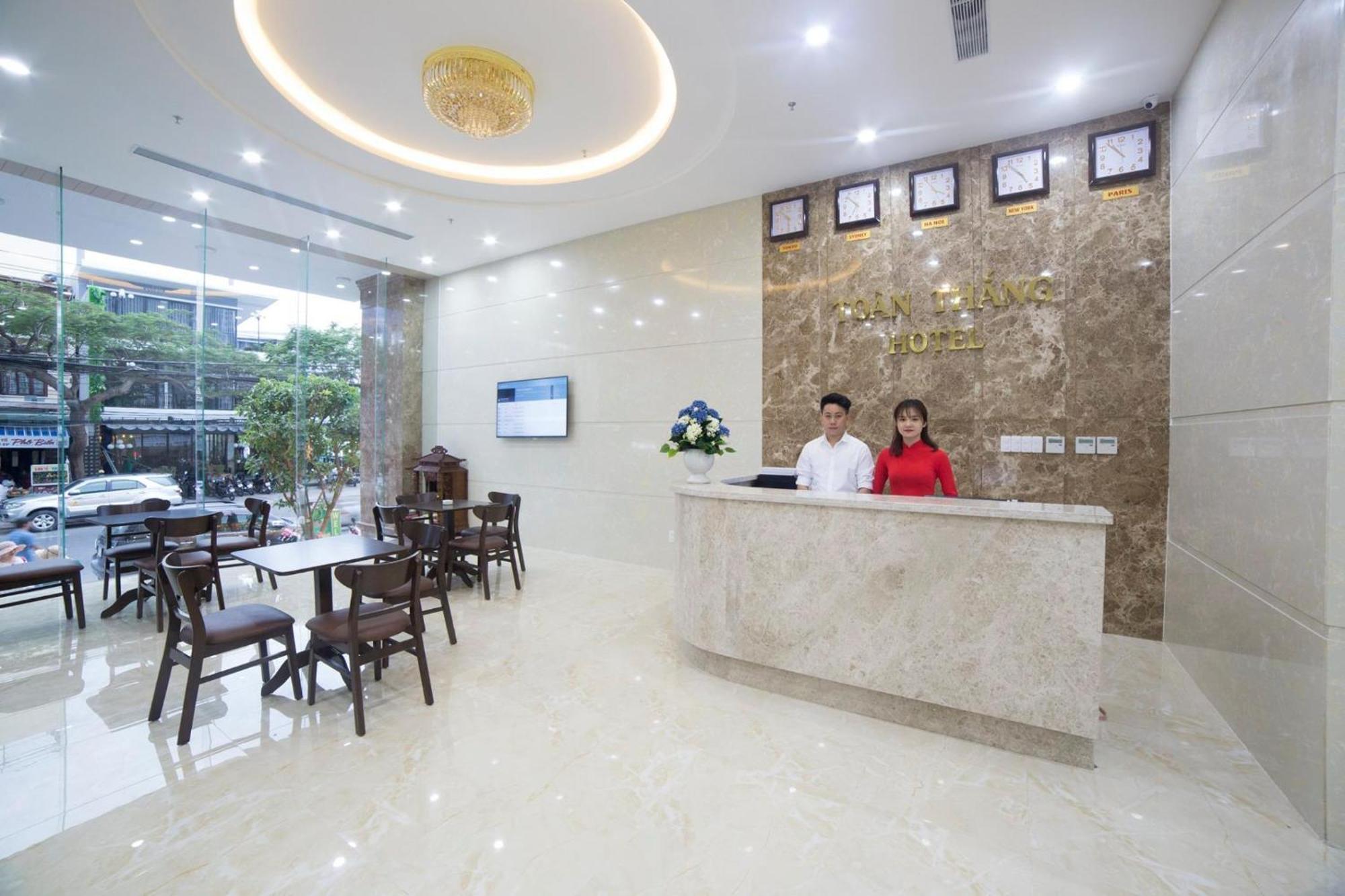 Toan Thang Beach Hotel Da Nang Luaran gambar